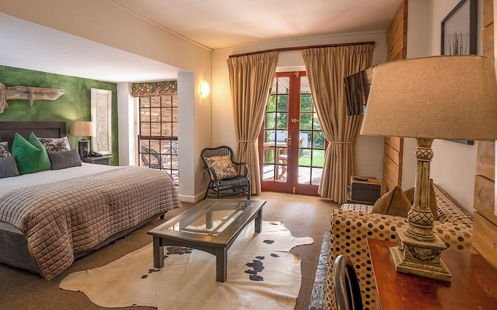 Silvermist Hotel