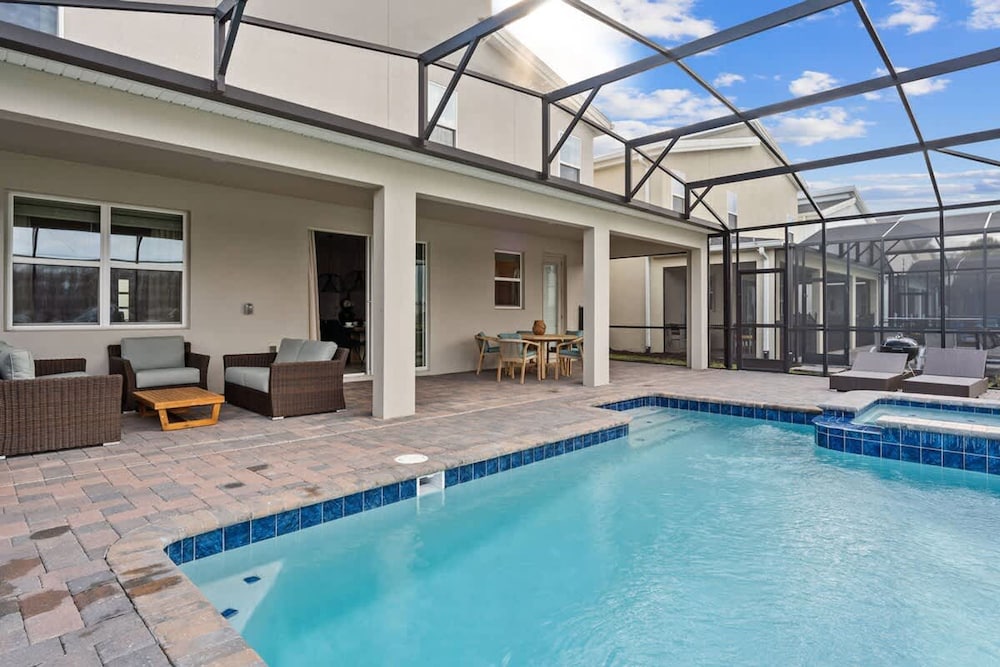7BR Themed Bedroom and Pool 18 Guests