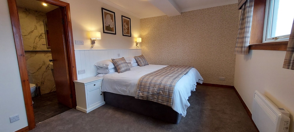 Loch Rannoch Highland Club Otter Lodge 07