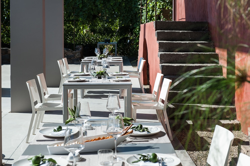 Zash Country Boutique Hotel