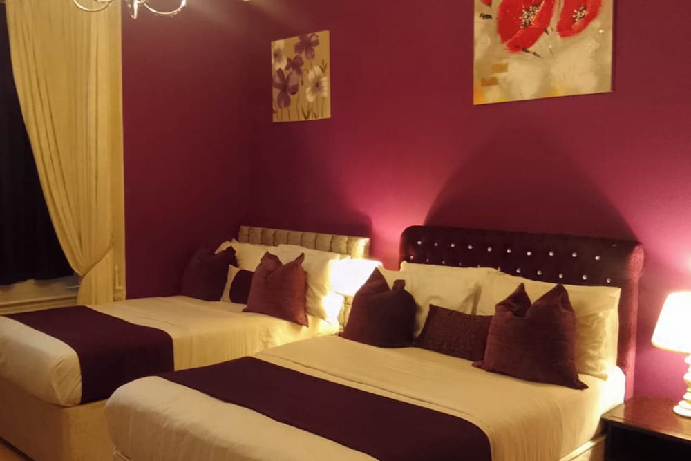 Sandon Road Apartment in Birmingham