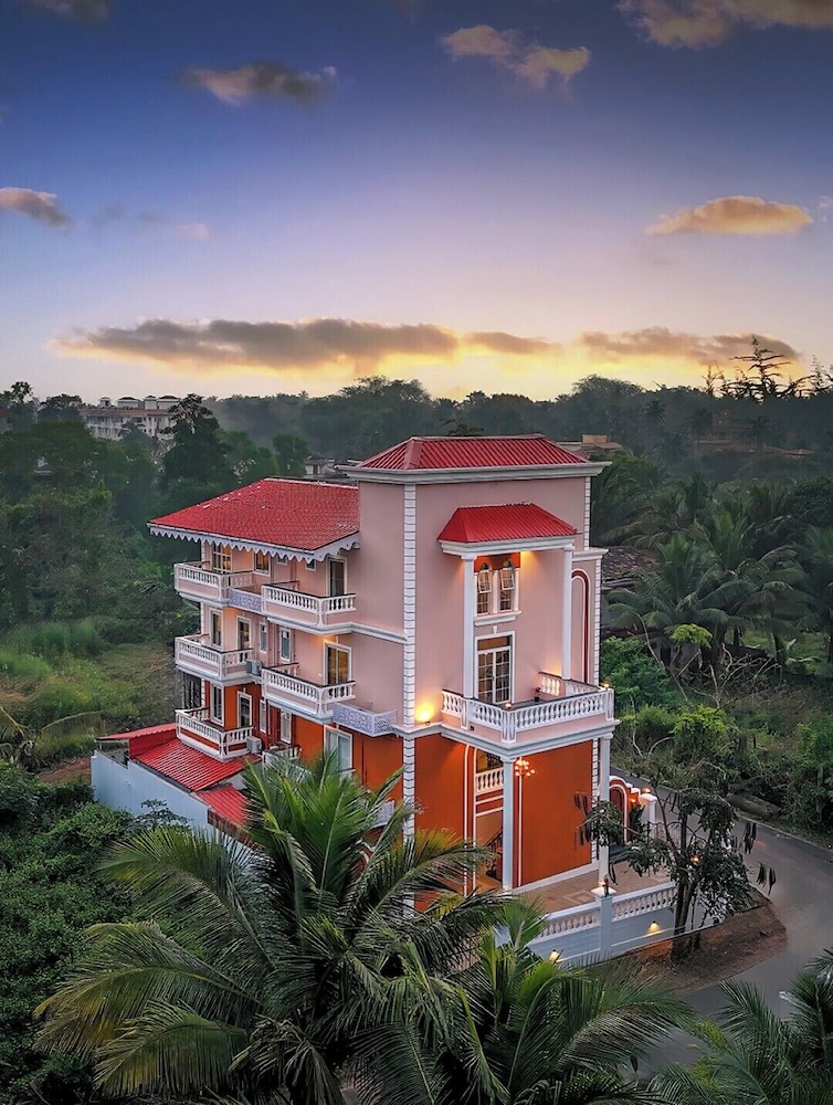 Foxoso Vega Suite, Colva, Goa