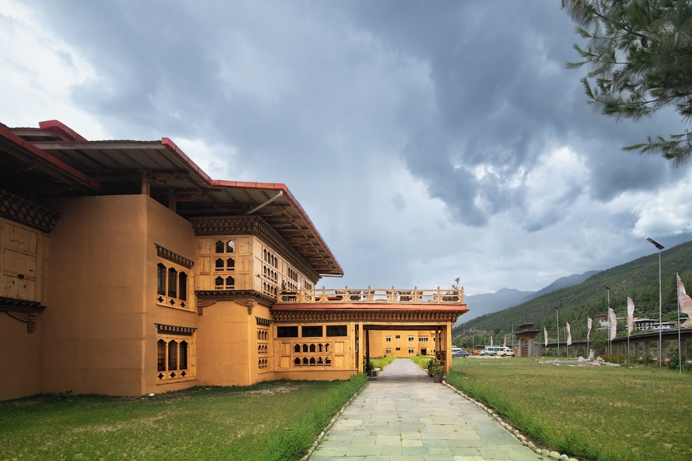Rustic Roots Resort and Spa