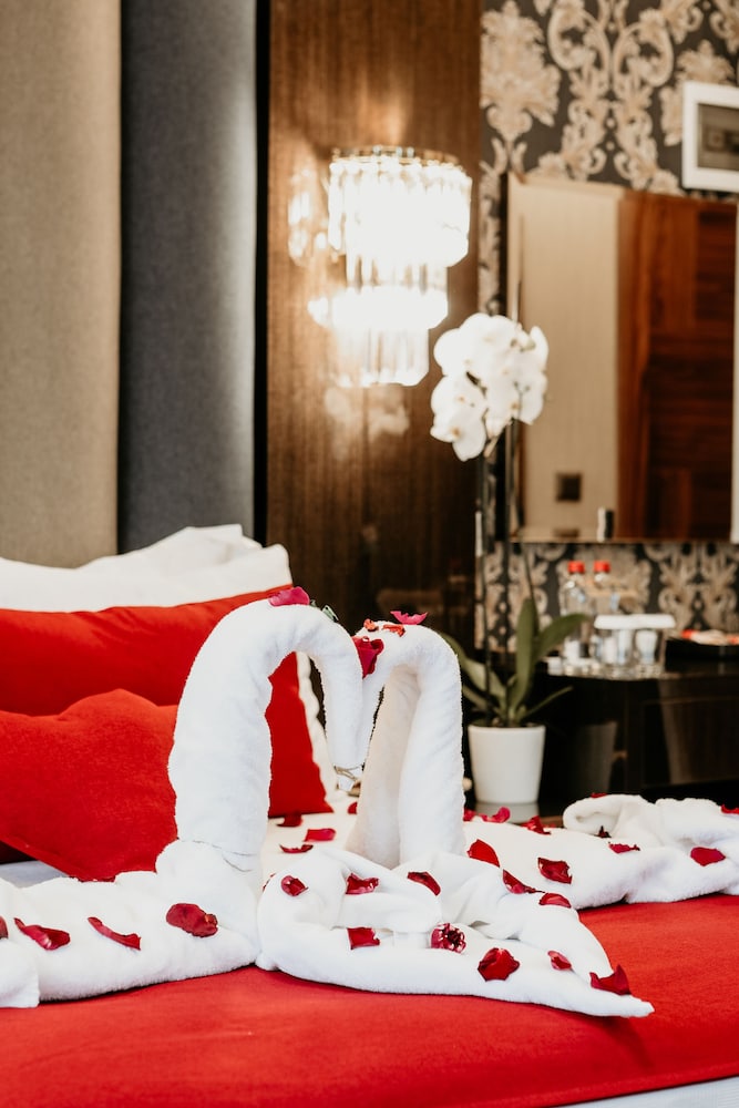 Grand Lark Otel - Image 69