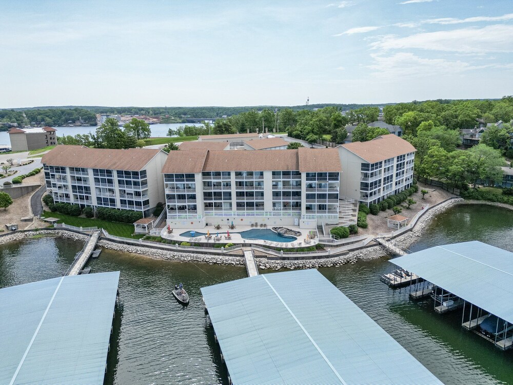 Experience Lakeside Living at Its Finest: Stunning Views and Prime Location!