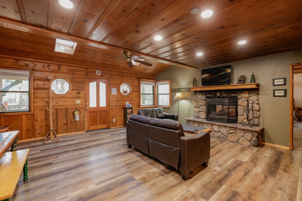 Kelley's Kabin #290