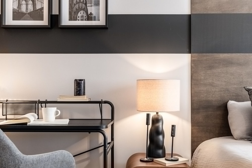 Bowie - 1 Bedroom Pool in Chueca