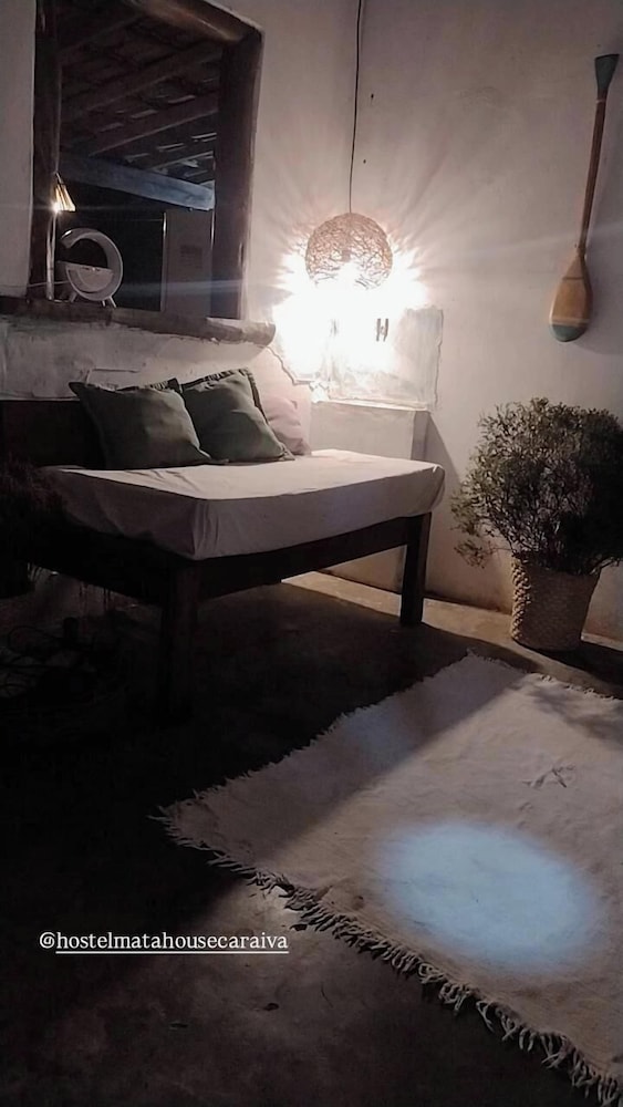 Hostel Mata House