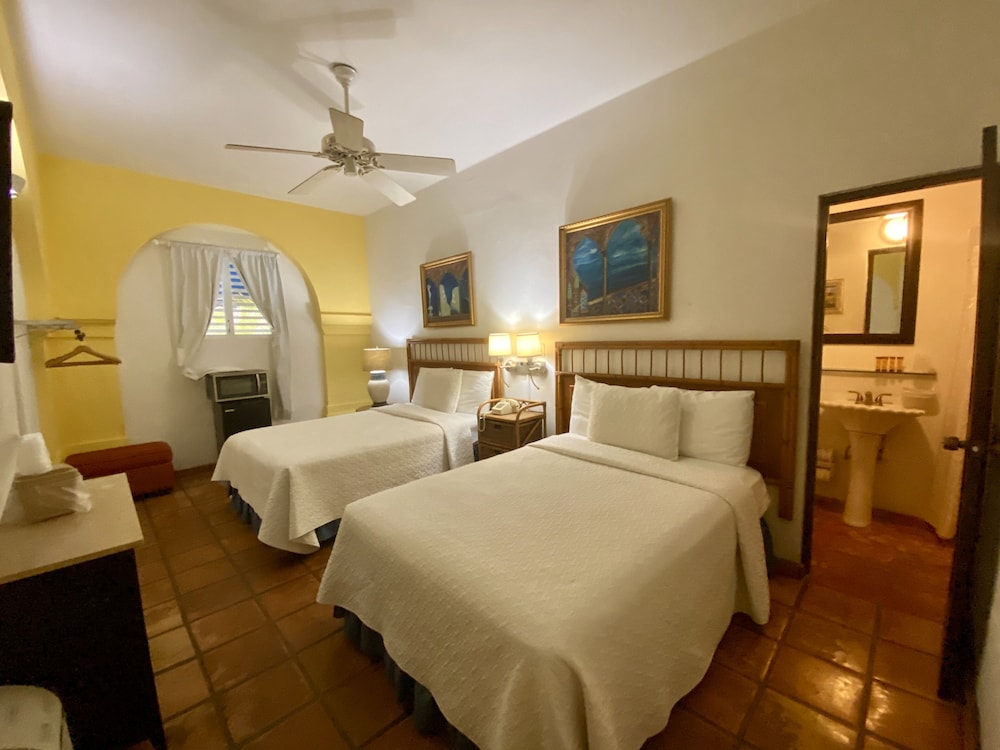 At Wind Chimes Boutique Hotel - Property Image 26
