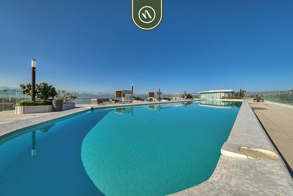 Apartments with Beach Access