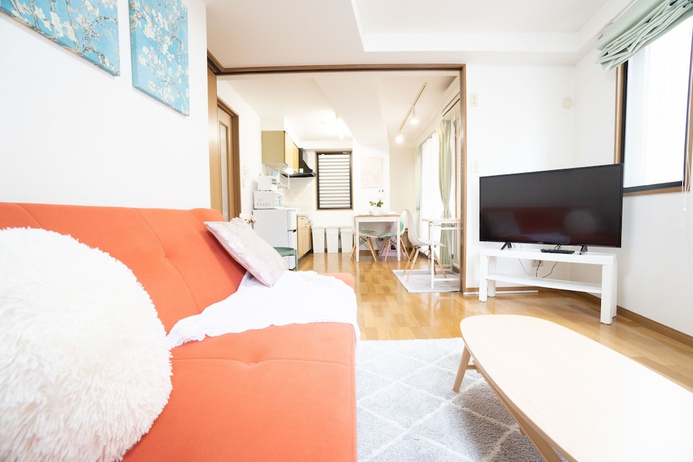 Elle’s Shirokane guest house