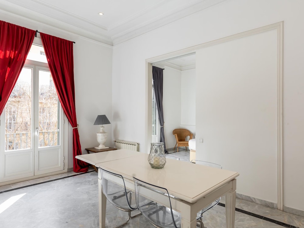 Apartamento Grande de dos Habitaciones