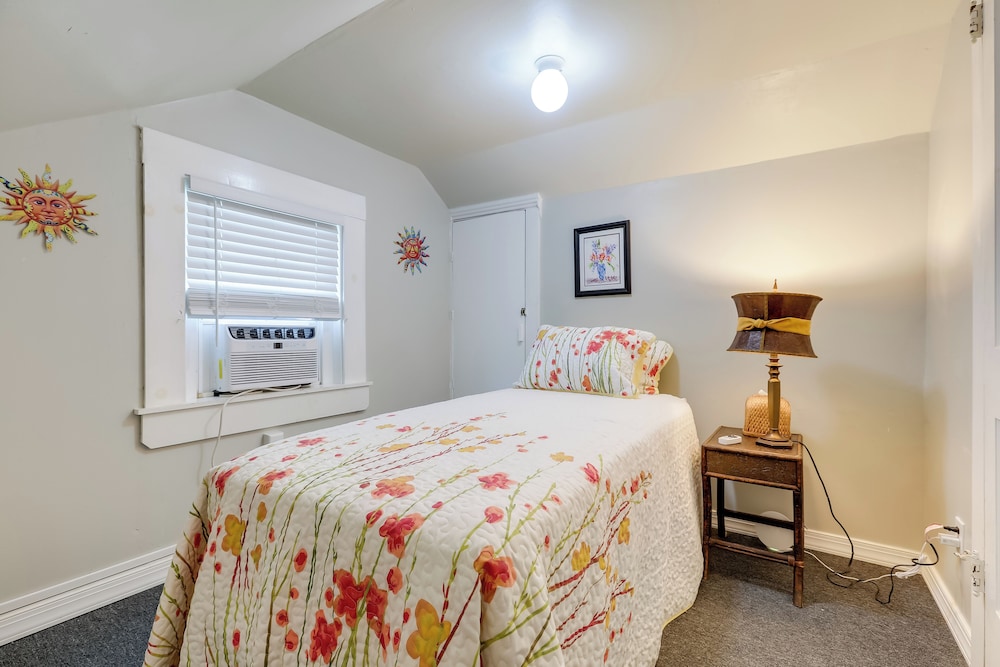 4 Mi to Jetty Park Beach! Family Home w/ Game Room