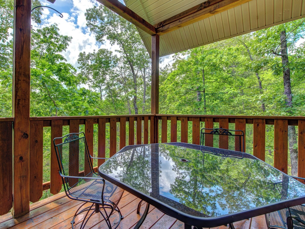 Macys Hideaway by Jackson Mountain Rentals
