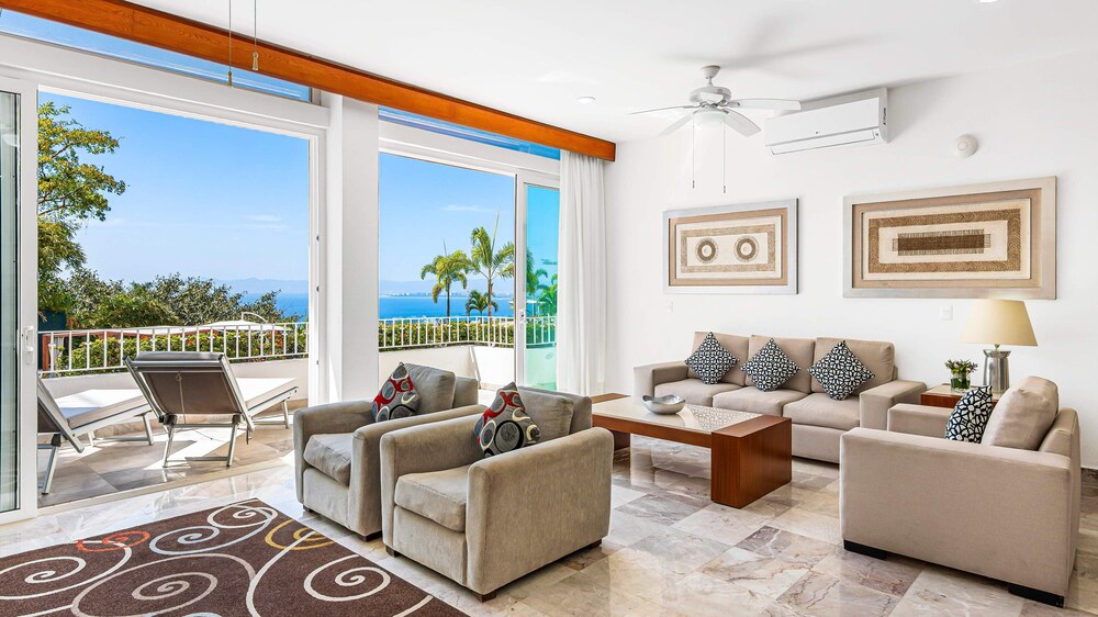 HOLT Grand Miramar Residences