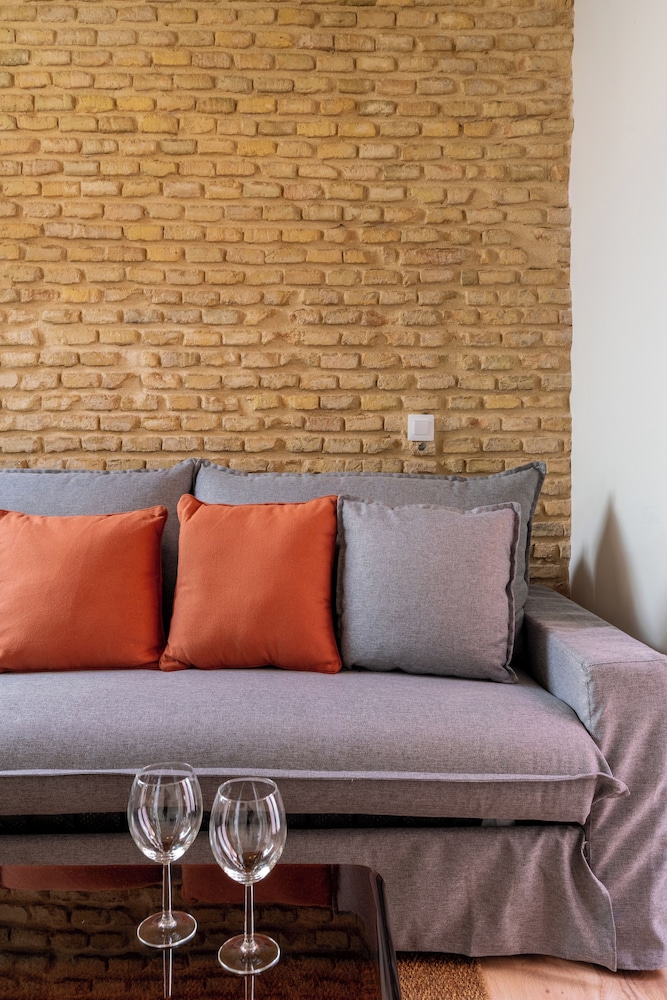 One&Lux Casa Barrabas