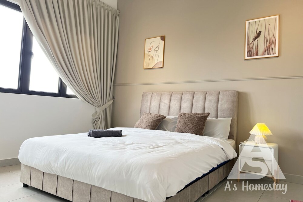 Netizen Cheras Residence by Emily in Town