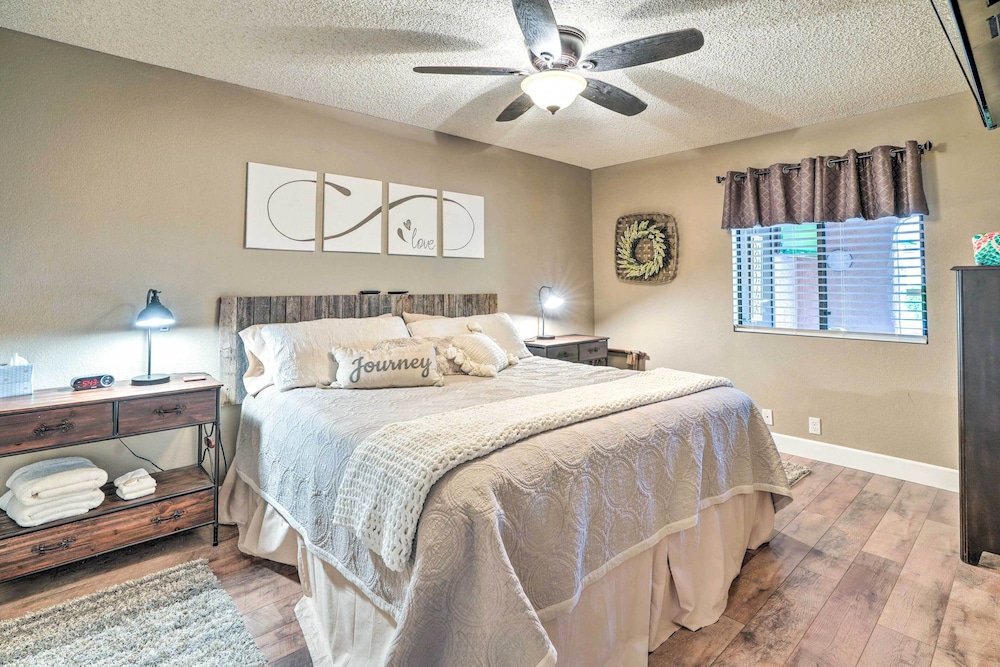 Peoria Oasis w/ Resort Amenities, 2 Mi to Downtown