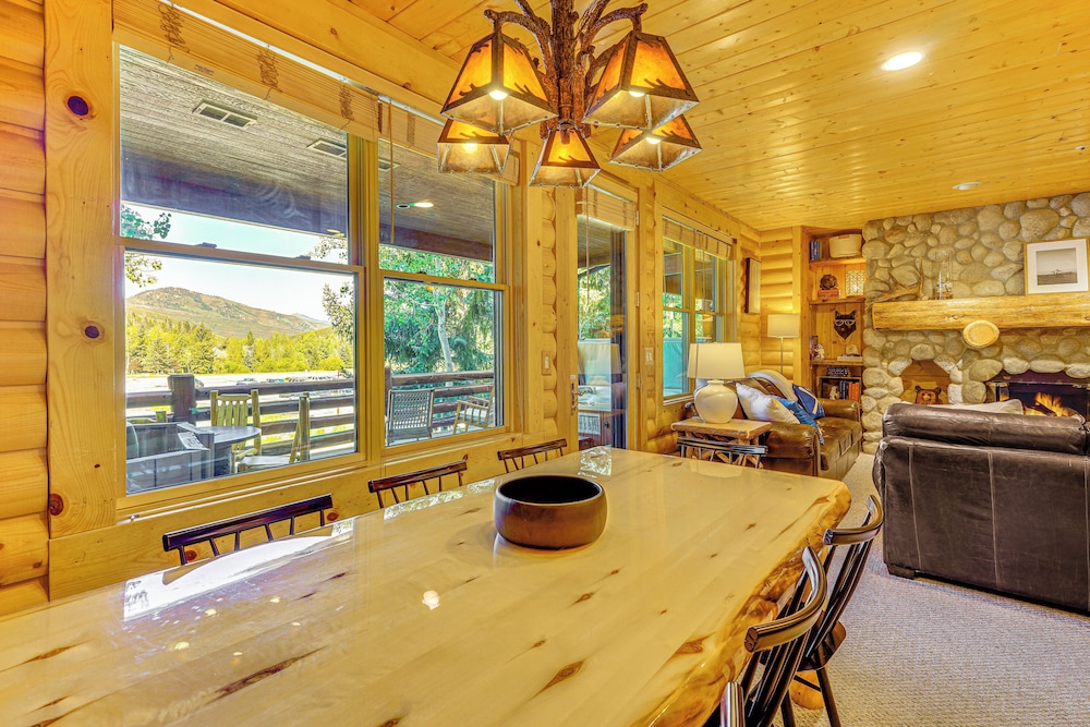 Condo w/ Private Hot Tub at Base of Deer Valley! view 5