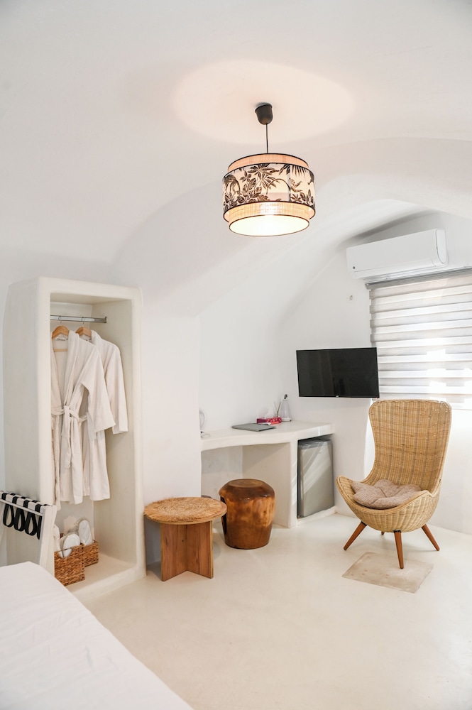 Amphora Luxury Villas Akrotiri