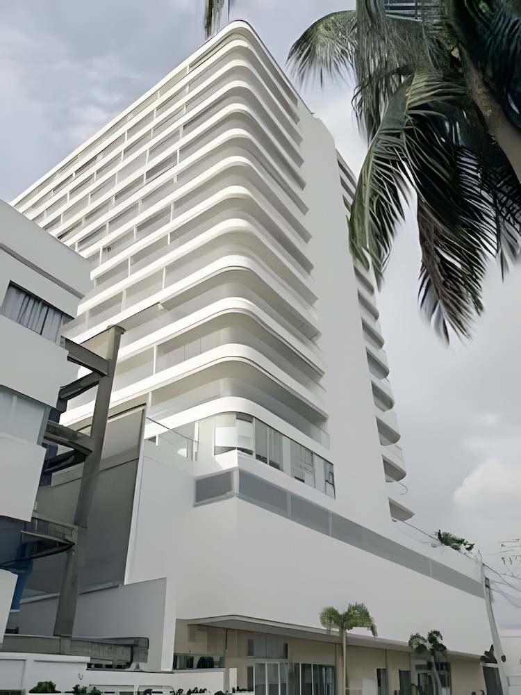 1410 CARTAGENA BEACH