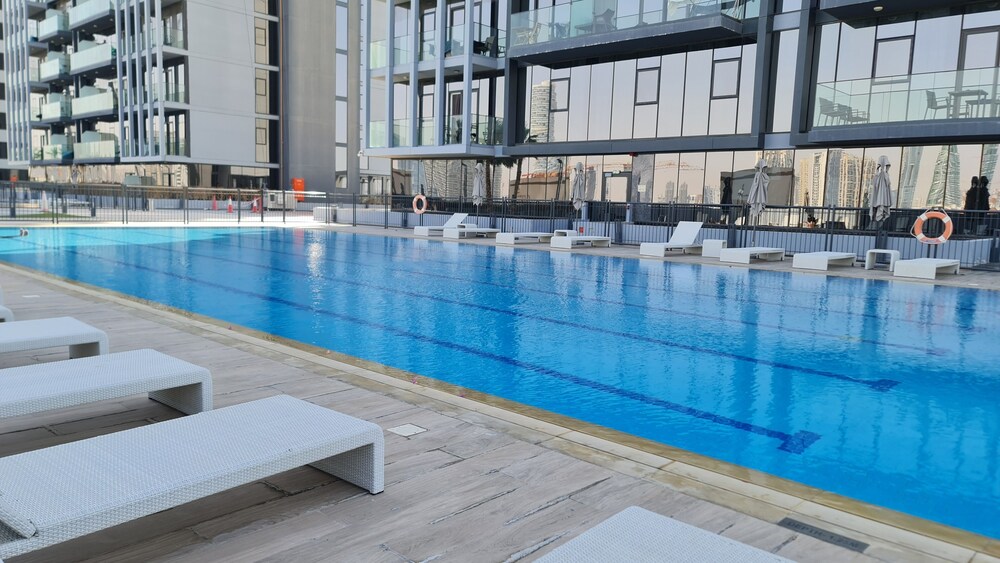 Marco Polo - Spacey Studio With Balcony at JVC | Pool & Gym