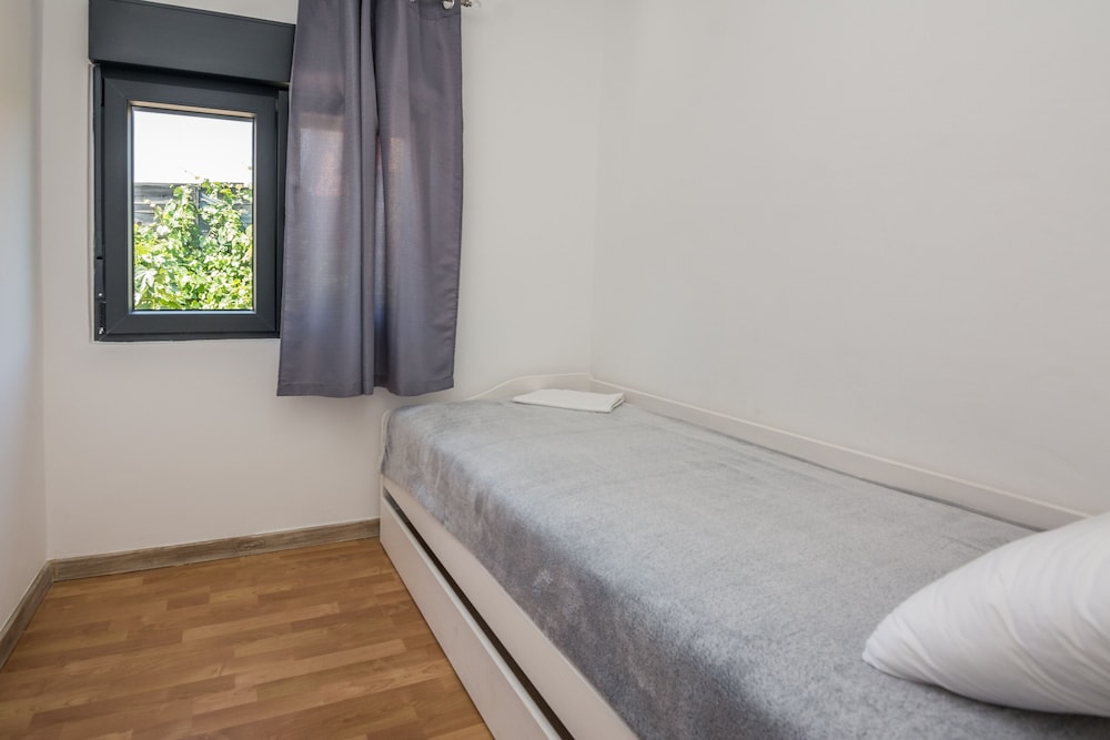 Apartments Bilic view 5