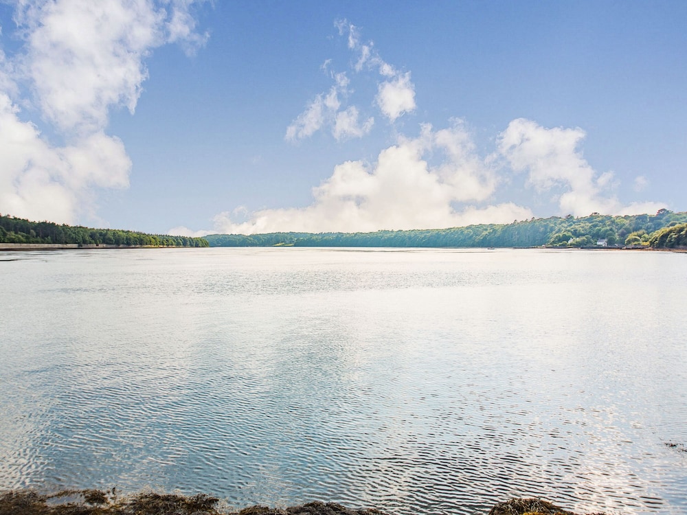 Menai View