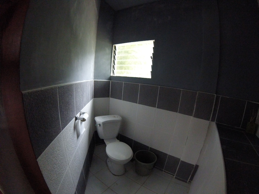 Carabao Backpackers & Guesthouse
