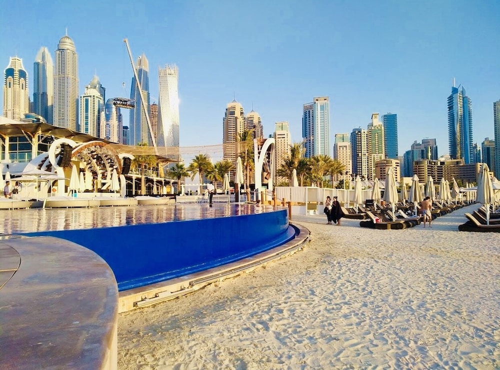 DAMAC Heights by Fendi Casa