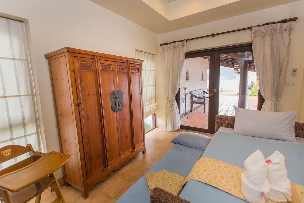 Kaleane Villa Resort