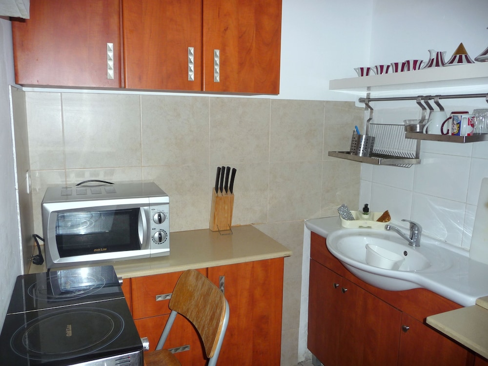 Elena Apartments