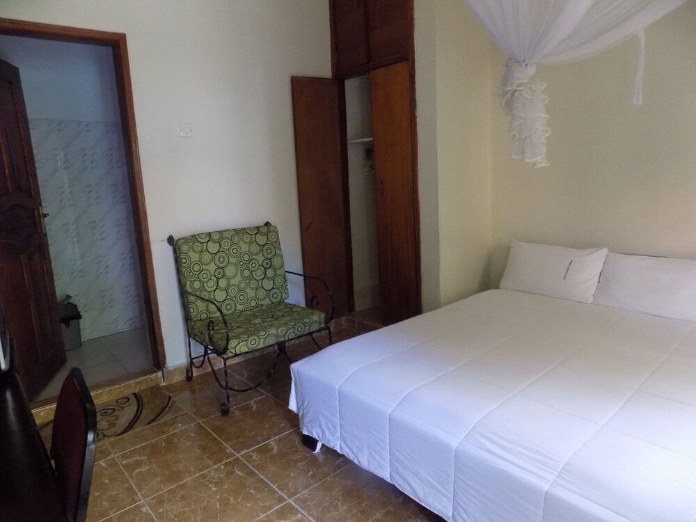 Cielo Country Inn view 2
