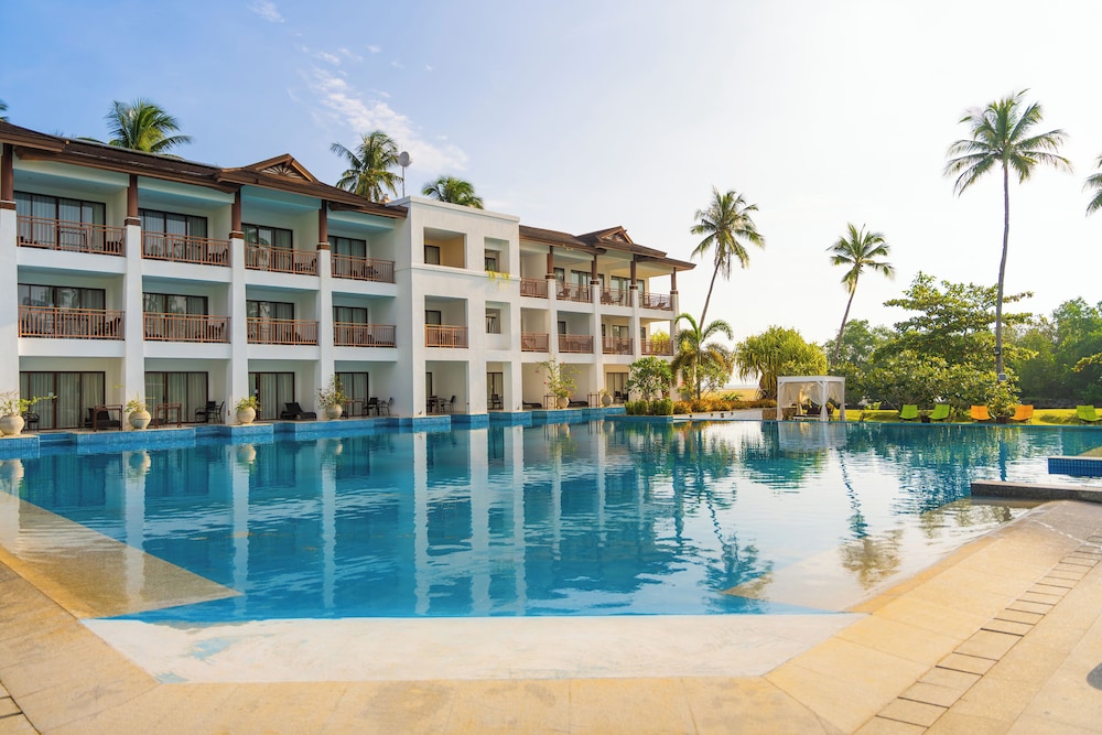 Princesa Garden Island Resort and Spa