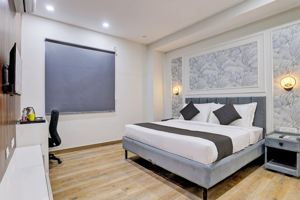 Raasha Hotel & Banquet