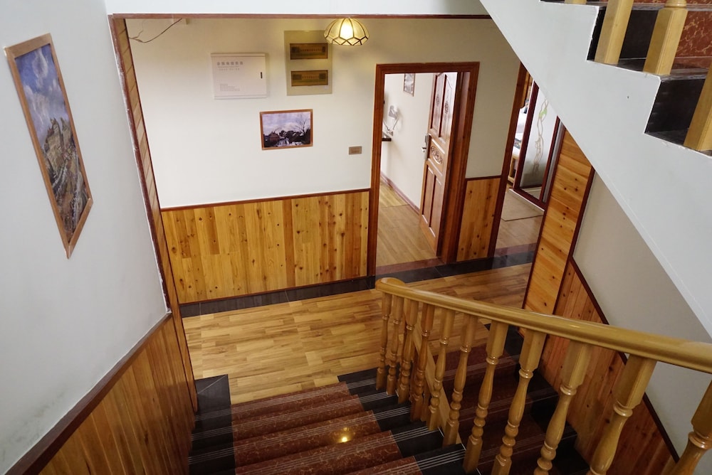 Longji Rice Terraces Hostel