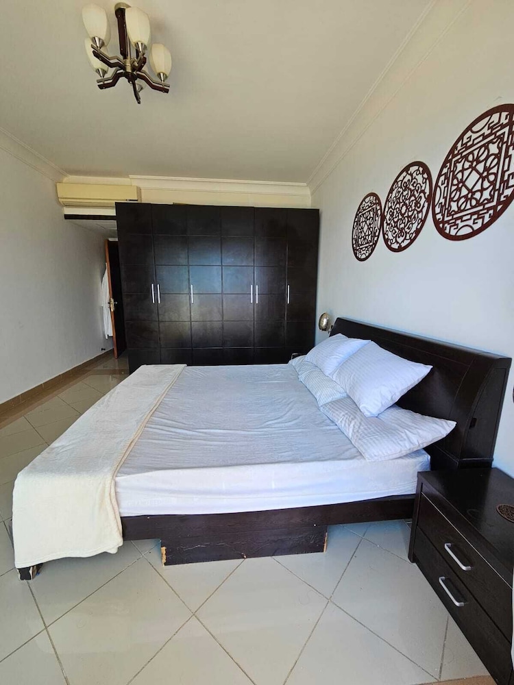 Stunning Sea View 1-bed Apartment in Hurghada
