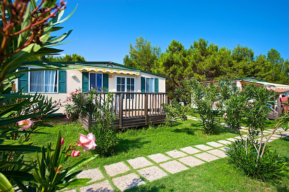 Arena Stupice Camping Homes