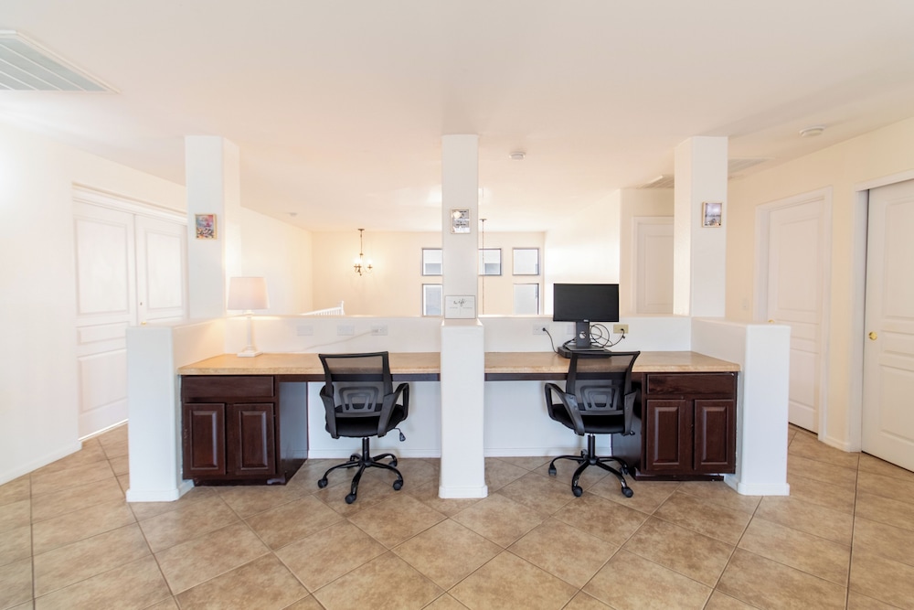 Casa Desert Willow 5BR Home & Pool