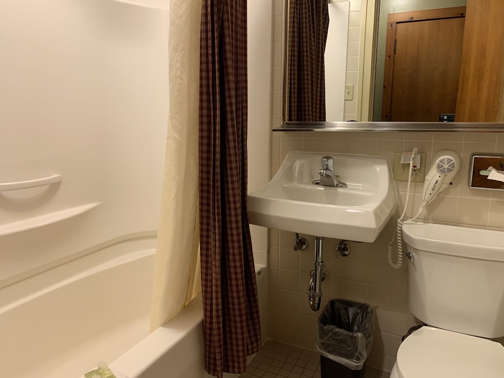 Starved Rock Lodge & Conference Center