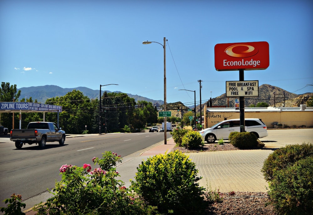 Canon City Vacations - Econo Lodge - Property Image 28
