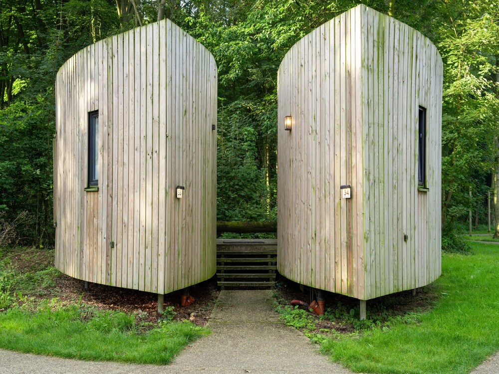 Suite in Forest Dockside Near Tournai