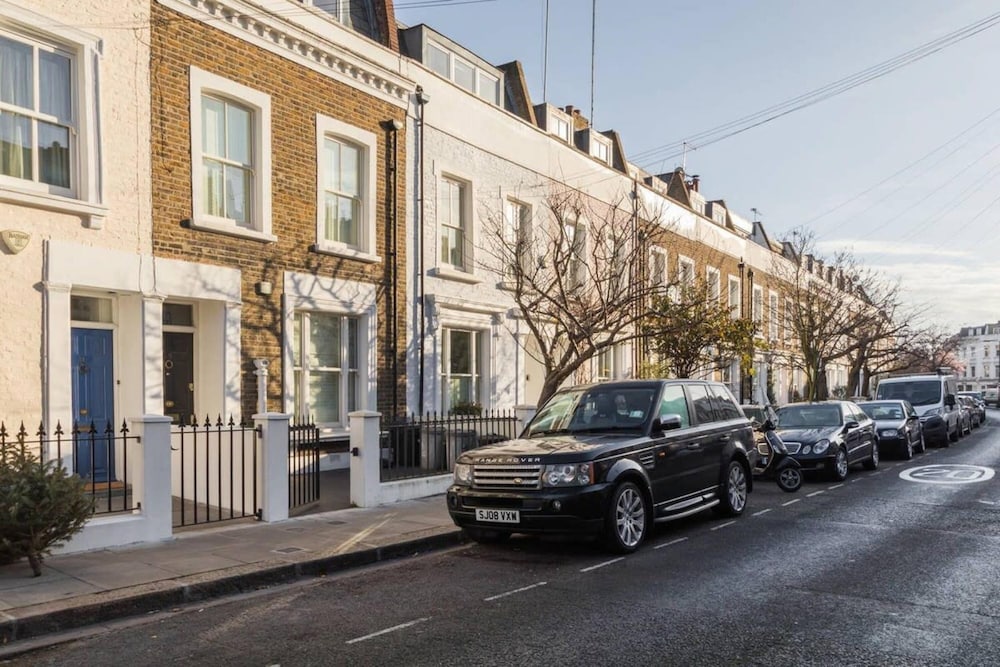4-bed House With a Garden Fulham