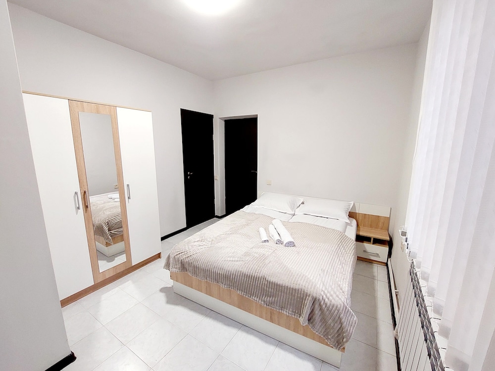 Yerevan Vacations - KaMar Hotel - Property Image 12