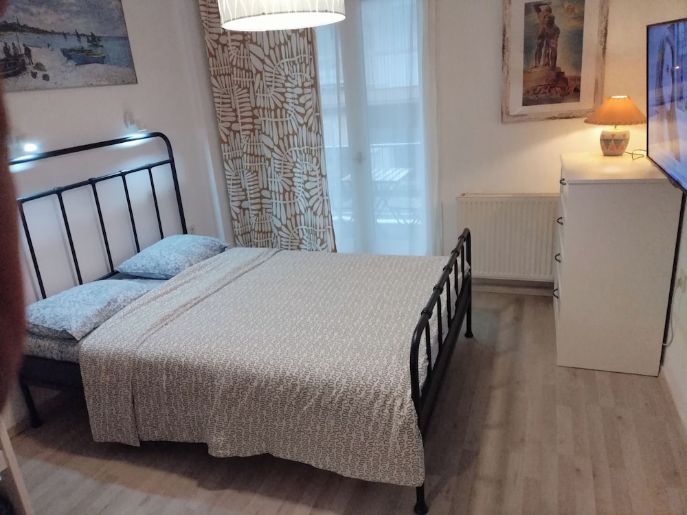 Cozy City Escape in Thessaloniki