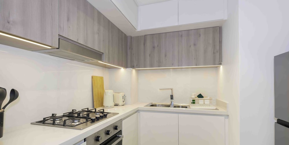 LUX The Dubai Hills Executive Suite