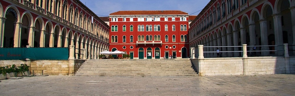 A2 - Apartment in the Very Heart of Split view 4
