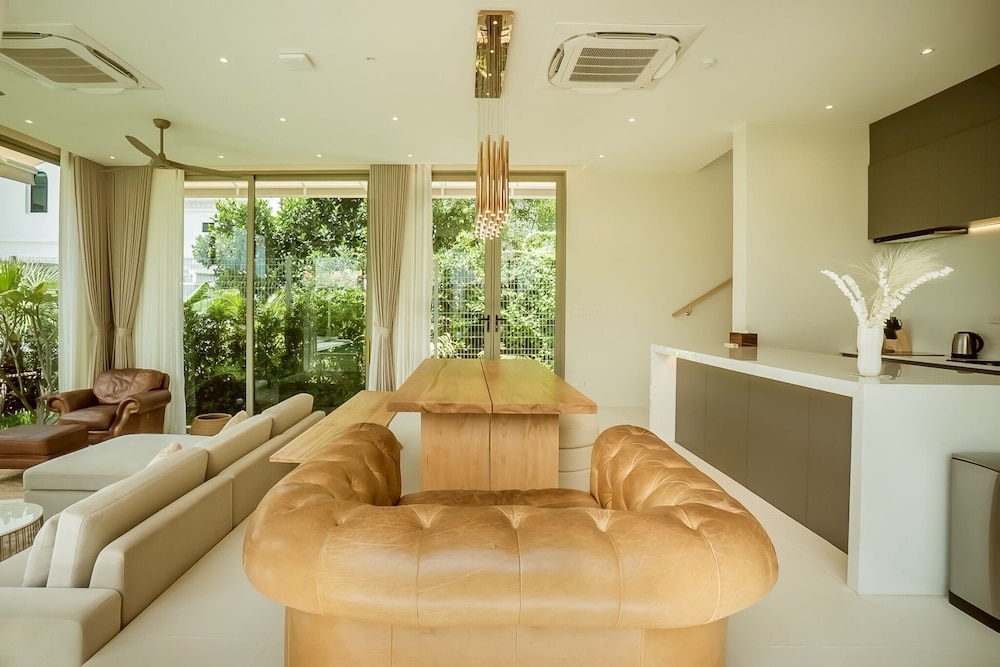 Akal Pool Villa 3BR near Laguna, Bangtao & Beach