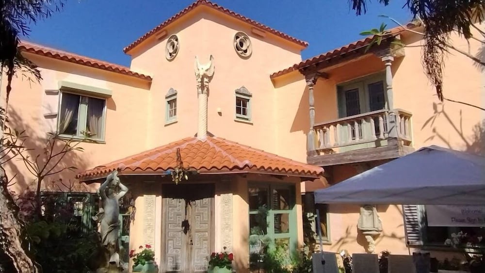 Benzel Mansion