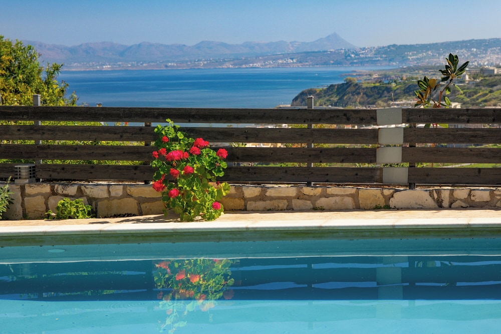 Villa Anatoli